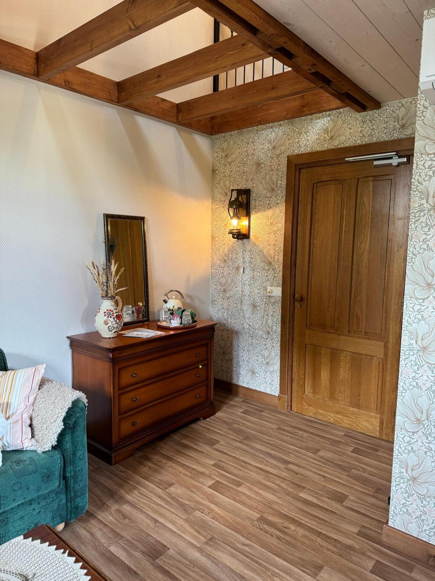 Vino Grando 'T Klooster Bed & Breakfast Odiliapeel Екстериор снимка