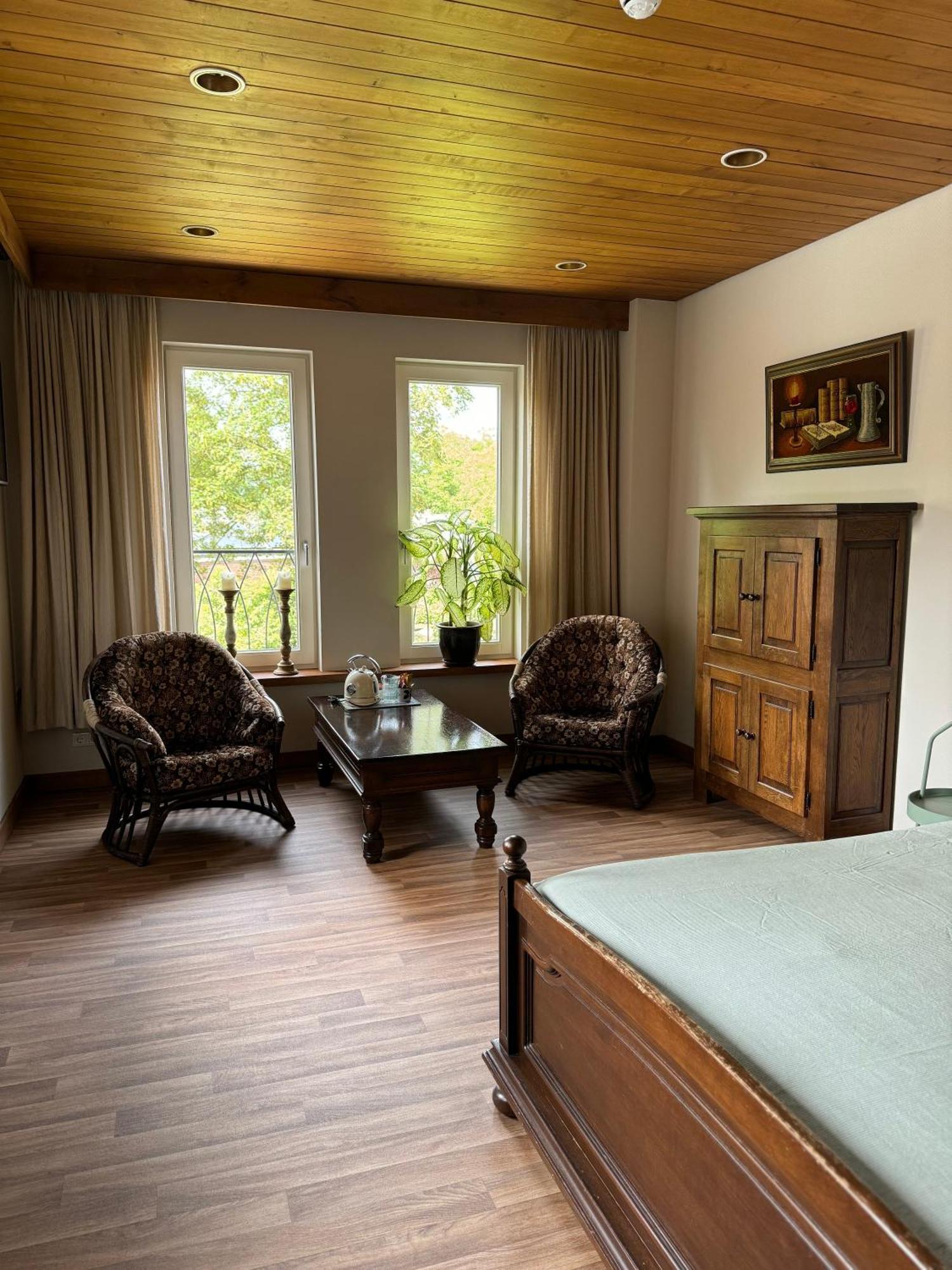 Vino Grando 'T Klooster Bed & Breakfast Odiliapeel Екстериор снимка
