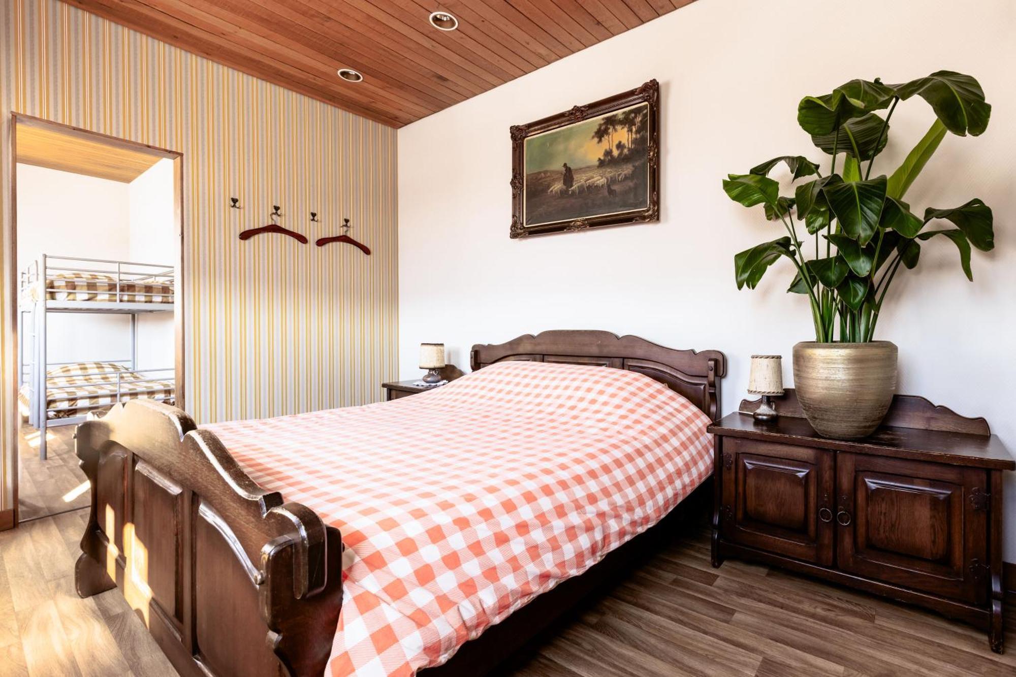 Vino Grando 'T Klooster Bed & Breakfast Odiliapeel Екстериор снимка